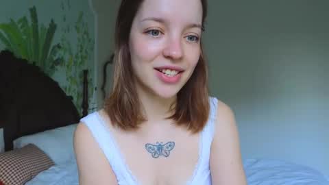 Snapshot of my_mia_ chatting on 11, 2, 2026 MIA I will be here Monday Wednesday Thursday Saturday online show from 11, 2, 2026