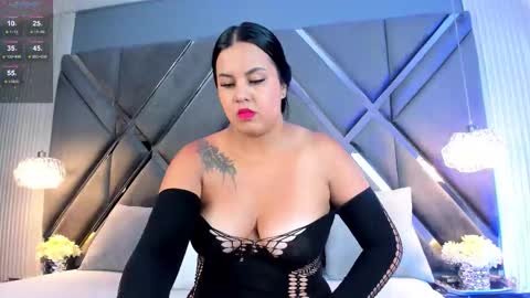 Mariana Evans online show from 17, 9, 2025