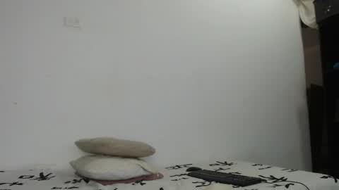 Snapshot of myaduarte1992 chatting on 6, 3, 2025 Mya latina online show from 6, 3, 2025