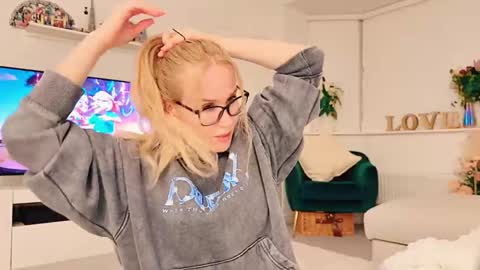 Mya-be Yours P online show from 5, 5, 2026