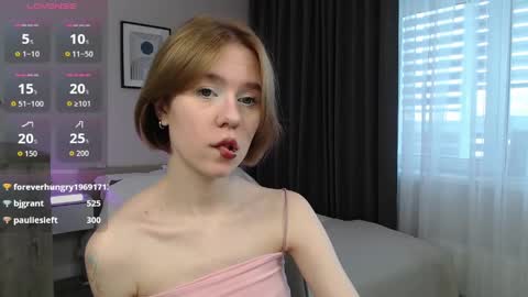 Lana online show from 5, 5, 2026
