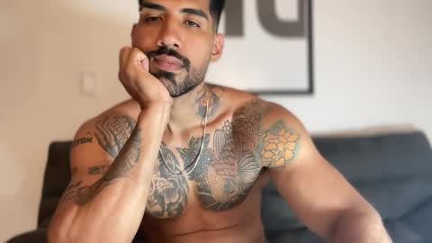 Myke esthetic online show from 3, 1, 2025