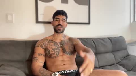 Myke esthetic online show from 3, 1, 2025