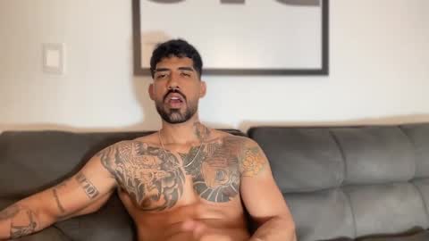 Myke esthetic online show from 4, 1, 2025