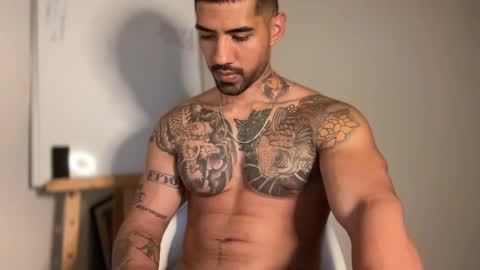 Myke esthetic online show from 9, 2, 2025