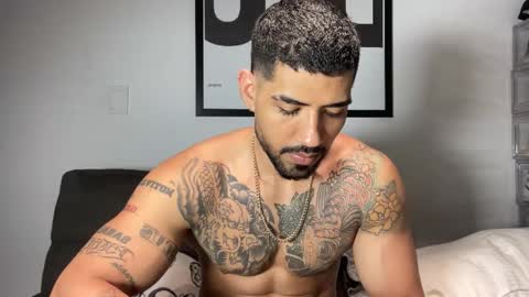 Myke esthetic online show from 13, 10, 2025