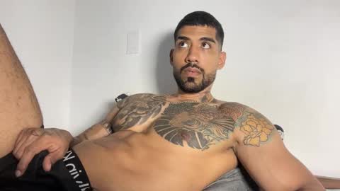 Myke esthetic online show from 15, 10, 2025