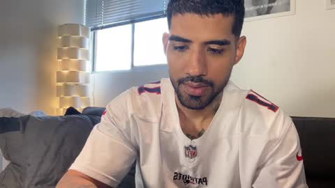 Myke esthetic online show from 2, 2, 2026