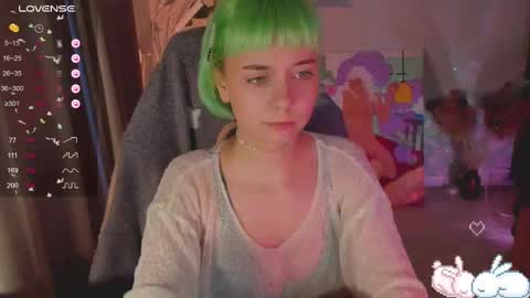 MylaFlores online show from 25, 2, 2025