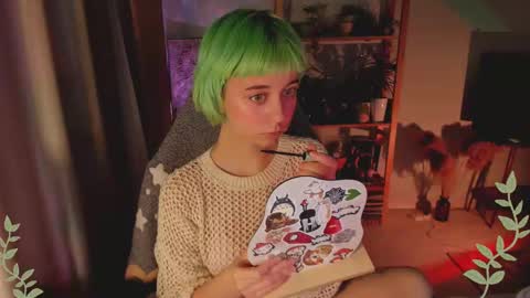 MylaFlores online show from 8, 3, 2025