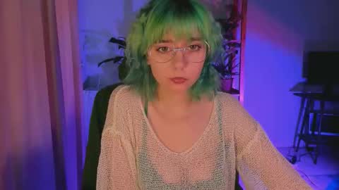 MylaFlores online show from 17, 11, 2025