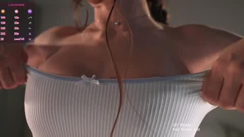 Liss Next stream December1 online show from 4, 2, 2026