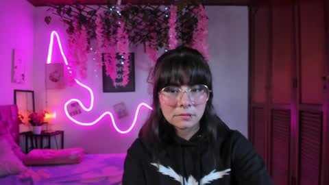 helen online show from 23, 12, 2024