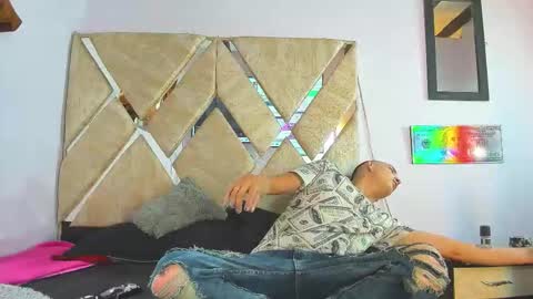 Myluandjack online show from 8, 11, 2025