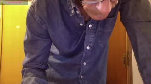 Bi sexy guy lovense hush is on private is open or password show tip if you like. online show from 22, 6, 2026