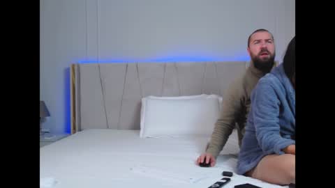 Snapshot of myriamfox_ chatting on 8, 2, 2025 Miryam online show from 8, 2, 2025