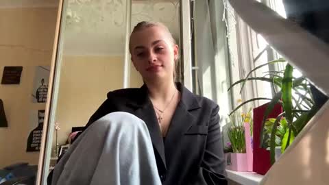 Snapshot of myriamprovencio chatting on 18, 3, 2026 Ele online show from 18, 3, 2026