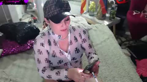 Myrna Sessions online show from 5, 7, 2026