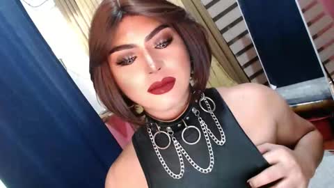 Snapshot of mysterious_diva chatting on 16, 4, 2026 SUPPORT GODDESS TRISHA AND DONT FORGET TO FOLLOW ME online show from 16, 4, 2026