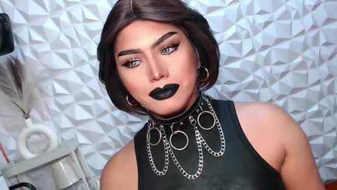 Snapshot of mysterious_diva chatting on 27, 4, 2026 SUPPORT GODDESS TRISHA AND DONT FORGET TO FOLLOW ME online show from 27, 4, 2026
