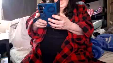 mysteriouswoman18 online show from 22, 11, 2025