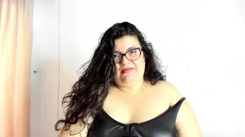 Snapshot of mystery_psique chatting on 3, 8, 2026 mystery_psique online show from 3, 8, 2026