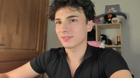 Snapshot of mystic_evan chatting on 13, 10, 2025 Evan Brown online show from 13, 10, 2025