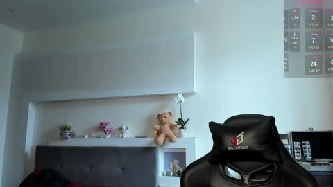 Snapshot of mystic_evan chatting on 30, 4, 2026 Evan Brown online show from 30, 4, 2026