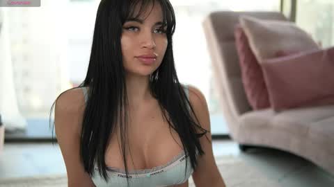 mysticlayla online show from 26, 4, 2026