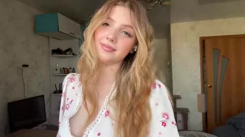 Anna online show from 27, 4, 2026