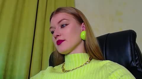 mysticvenus_ online show from 1, 12, 2025