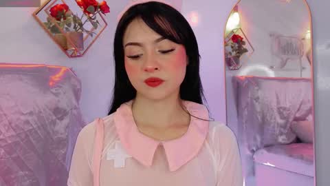 naamah_b online show from 9, 2, 2026