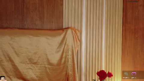 naamah_b online show from 3, 7, 2026