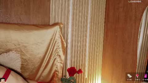 naamah_b online show from 21, 7, 2026