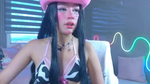 naaomi_cute online show from 31, 10, 2025