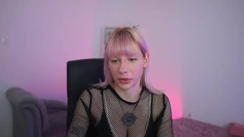 Nadia 18 online show from 21, 3, 2026