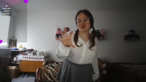 nadiiamorgun online show from 6, 5, 2026