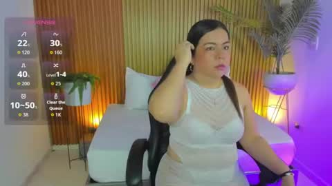 N A H I A online show from 30, 7, 2026