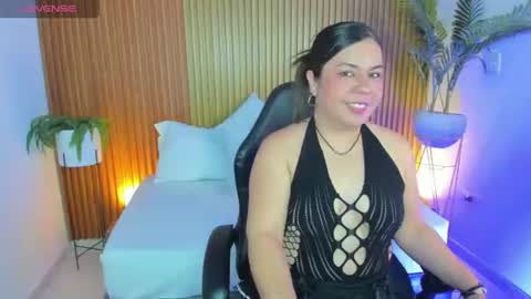 N A H I A online show from 6, 8, 2026