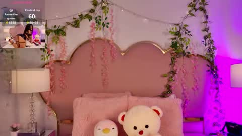 NahiaraReina  online show from 14, 3, 2026