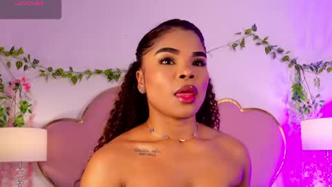 NahiaraReina  online show from 24, 7, 2026