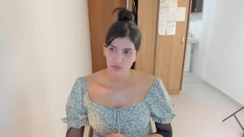 Snapshot of nahomi2021 chatting on 14, 1, 2025 independent model online show from 14, 1, 2025