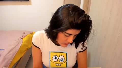 independent model online show from 19, 3, 2026