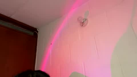 nahomy online show from 1, 12, 2025