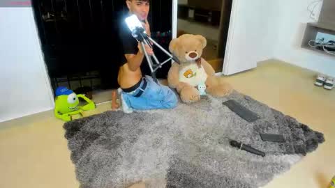  N A I M T H E  K I N G  online show from 15, 3, 2026