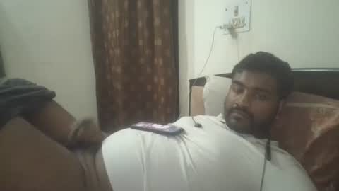 NAIRANANDU28 online show from 25, 4, 2026