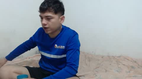 naisha and axel2 online show from 2, 10, 2025