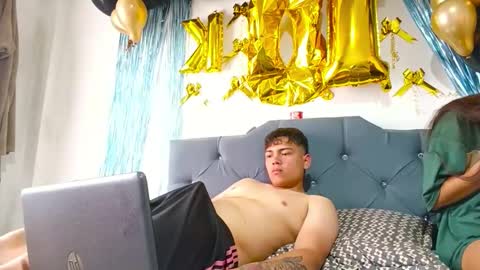 naisha and axel2 online show from 17, 3, 2026