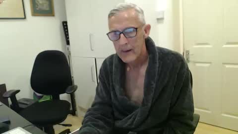 Snapshot of nakedcarpenteruk chatting on 1, 5, 2026 nakedcarpenteruk online show from 1, 5, 2026
