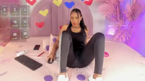 nalapalmer online show from 13, 6, 2026